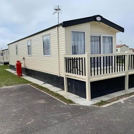 6 Berth Deluxe Caravan Palm Grove 42 Чапел-Сент-Леонардс Экстерьер фото